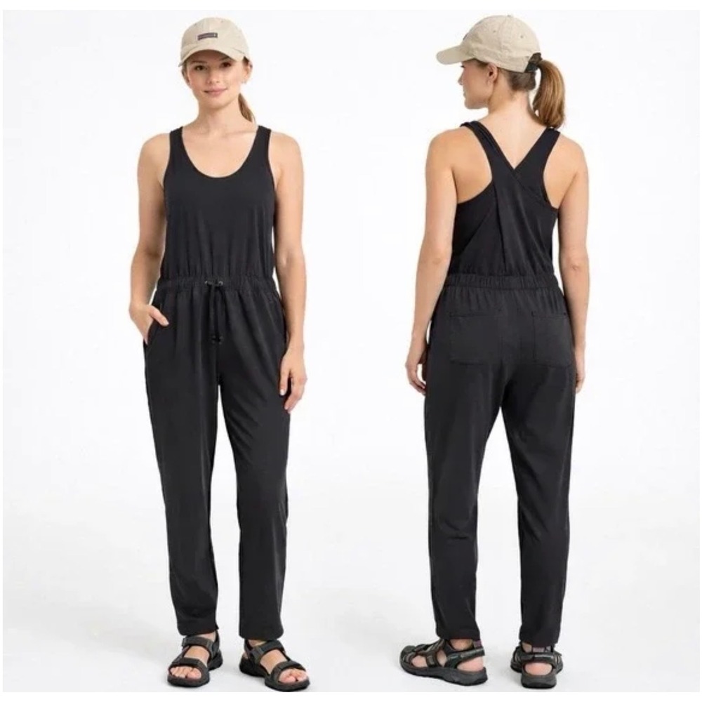 Patagonia Women's Fleetwith Romper Jumpsuit Black Sz L Outdoor Gorpcore Utility